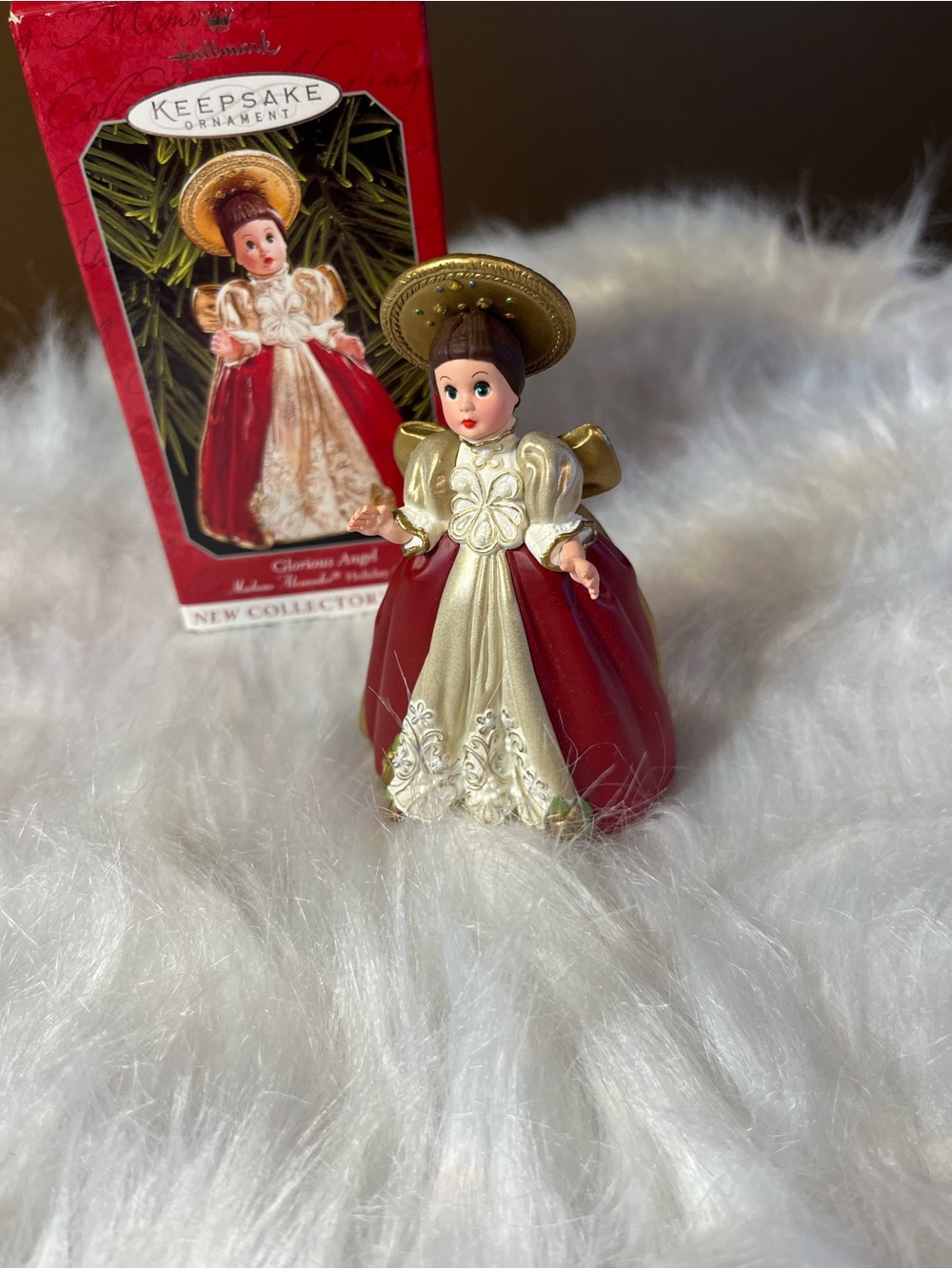 Hallmark Keepsake Glorious Angel Ornament. 1998